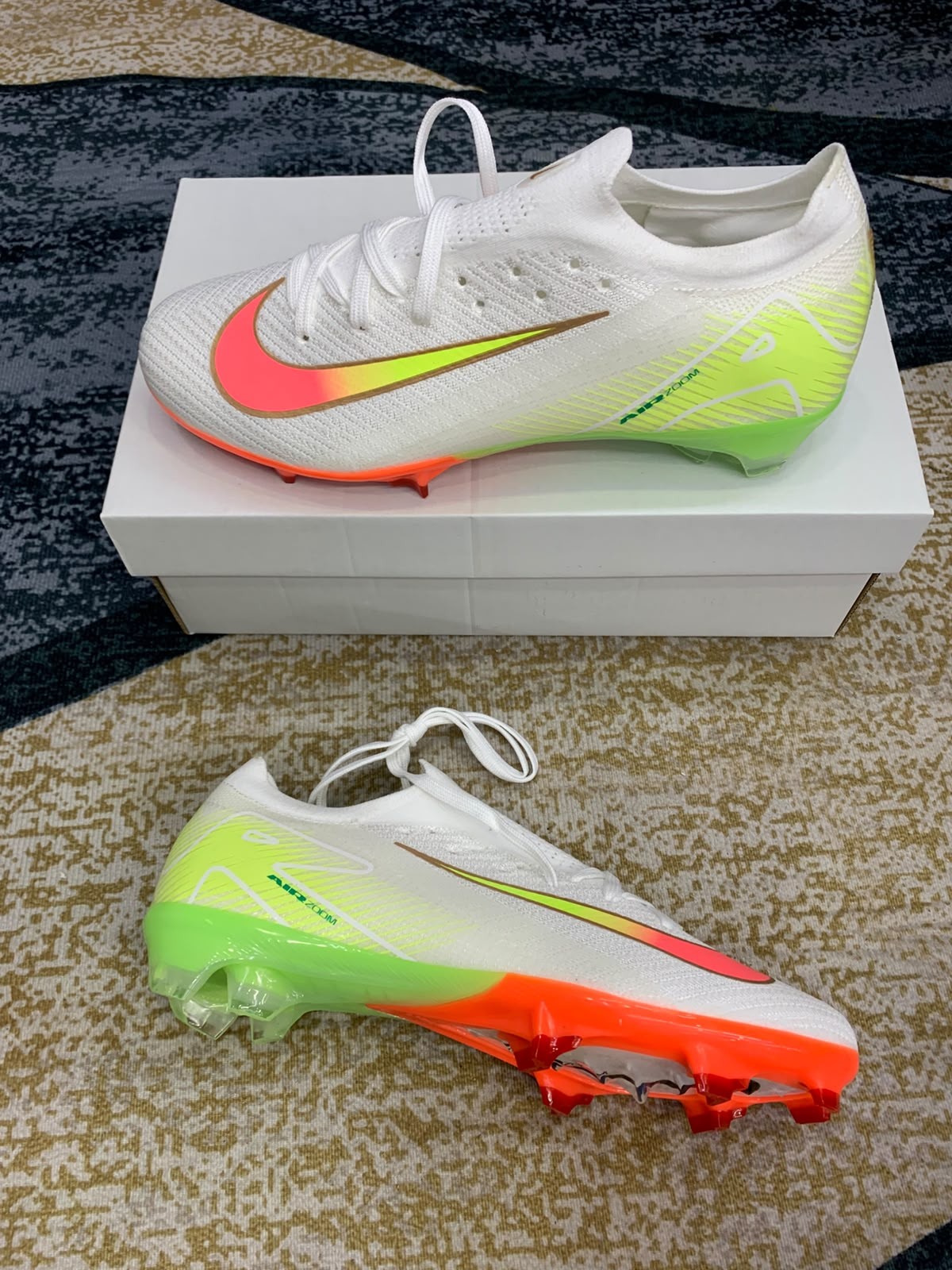 Chuteira Nike Mercurial Branca